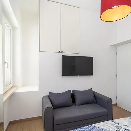 Nikolica - Two Bedroom With Terrace Lägenhet *
