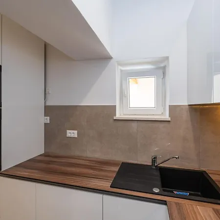 Nikolica - Two Bedroom With Terrace * ドゥブロブニク