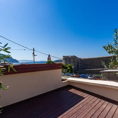 Nikolica - Two Bedroom With Terrace * ドゥブロブニク