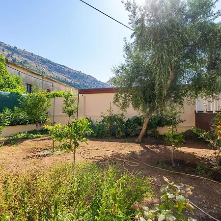 Nikolica - Two Bedroom With Terrace アパート *