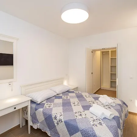 Nikolica - Two Bedroom With Terrace * ドゥブロブニク